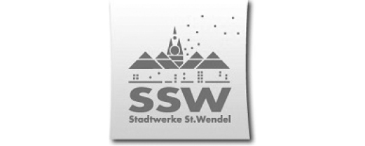 Logo der Stadwerke St. Wendel auf einem weißen Hintergrund, bestehend aus einer stilisierten Darstellung von Gebäuden und dem Kirchturm, über dem die Buchstaben 