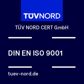 Logo von TÜV NORD CERT GmbH, welches die Zertifizierung nach DIN EN ISO 9001 bestätigt. Der Hintergrund ist blau, und die Website-Adresse 